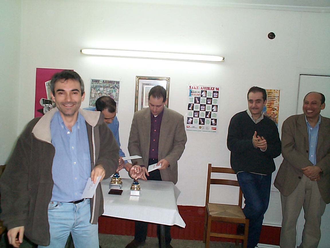 Tercero acab Gerardo Fernndez
